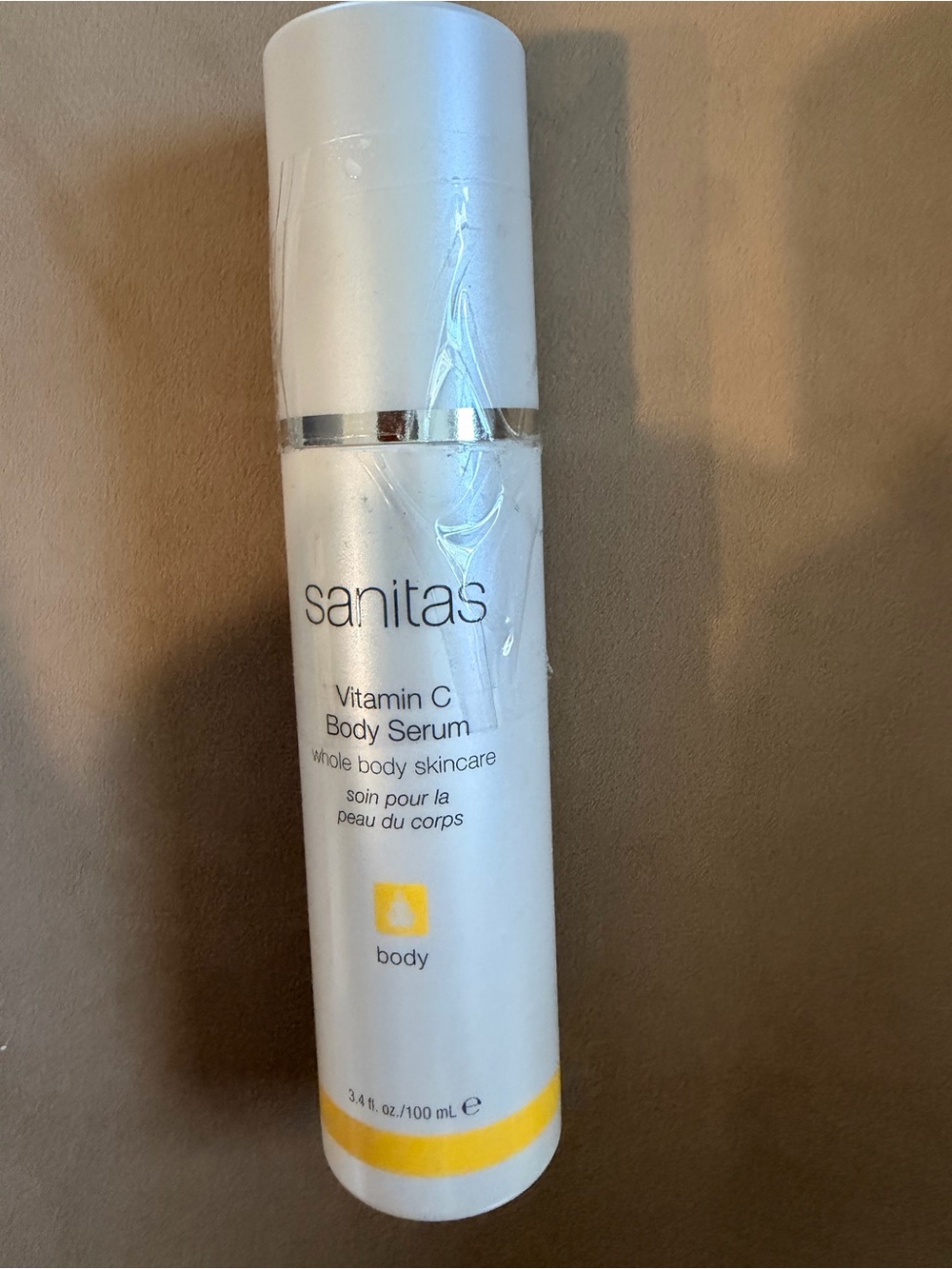 Sanitas Vitamin C Body Serum - White & Yellow